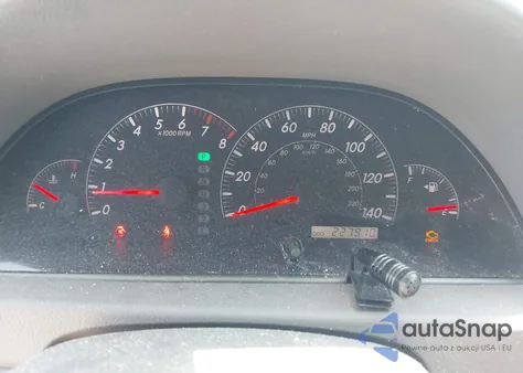 2005 Toyota Camry Le z USA, uszkodzony, nr VIN 4T1BE32K85U950838